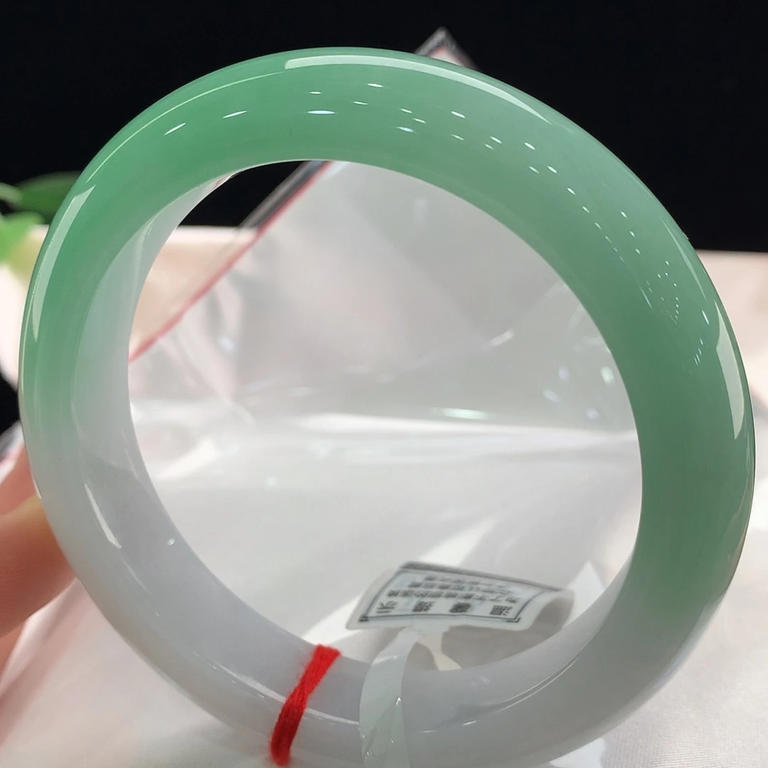 翡翠未镶嵌手镯62圈口2095