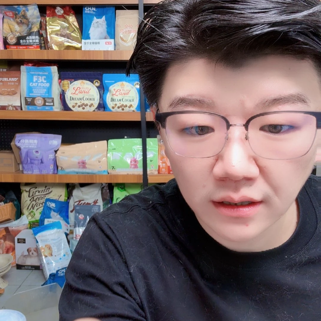 饼***吶可口可乐可口可乐了了