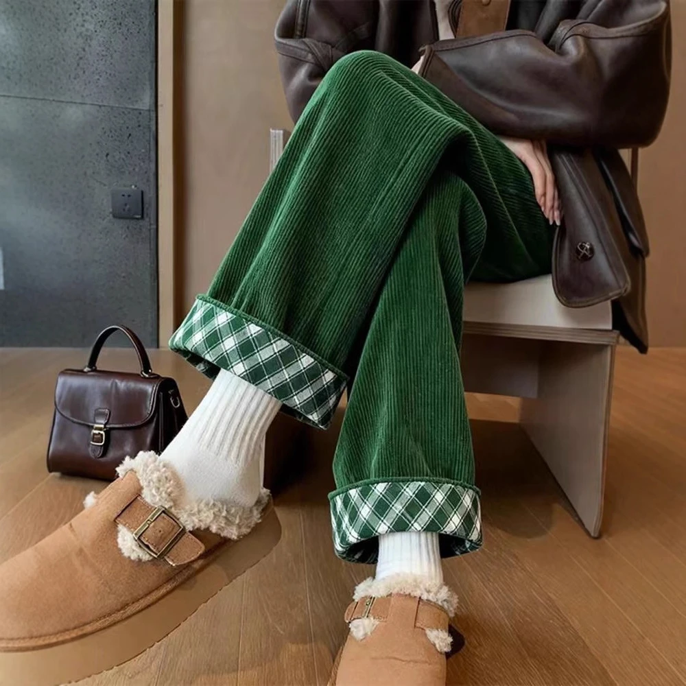 绿色灯芯绒格子裤2025新款微喇休闲裤女冬季加厚裤子宽松bf慵懒风