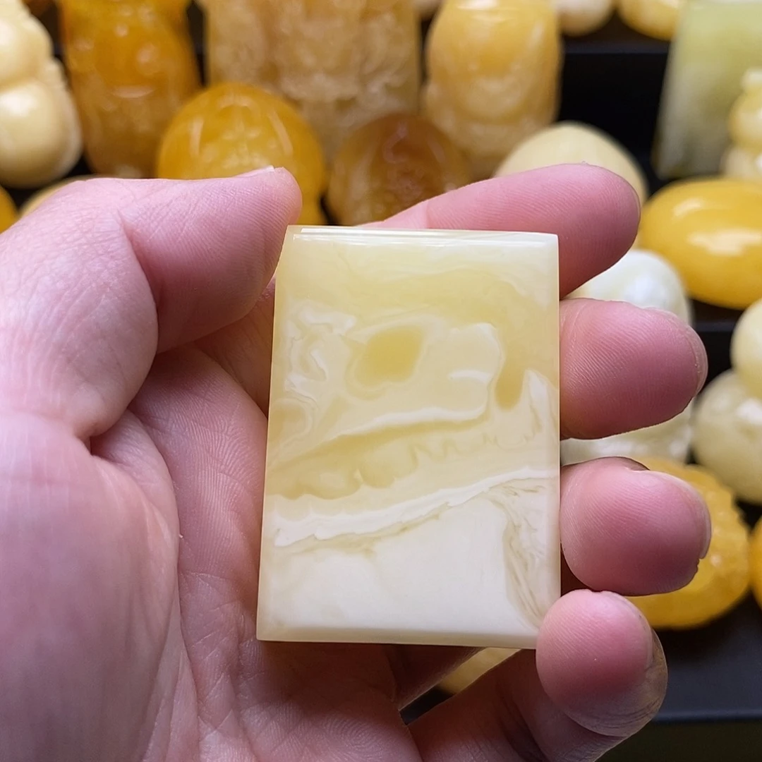 琥珀颈饰未镶嵌琥珀蜜蜡吊坠