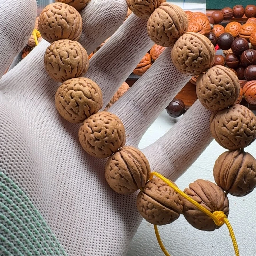 胡***杨吊坠桃核盘锦肌肉纹