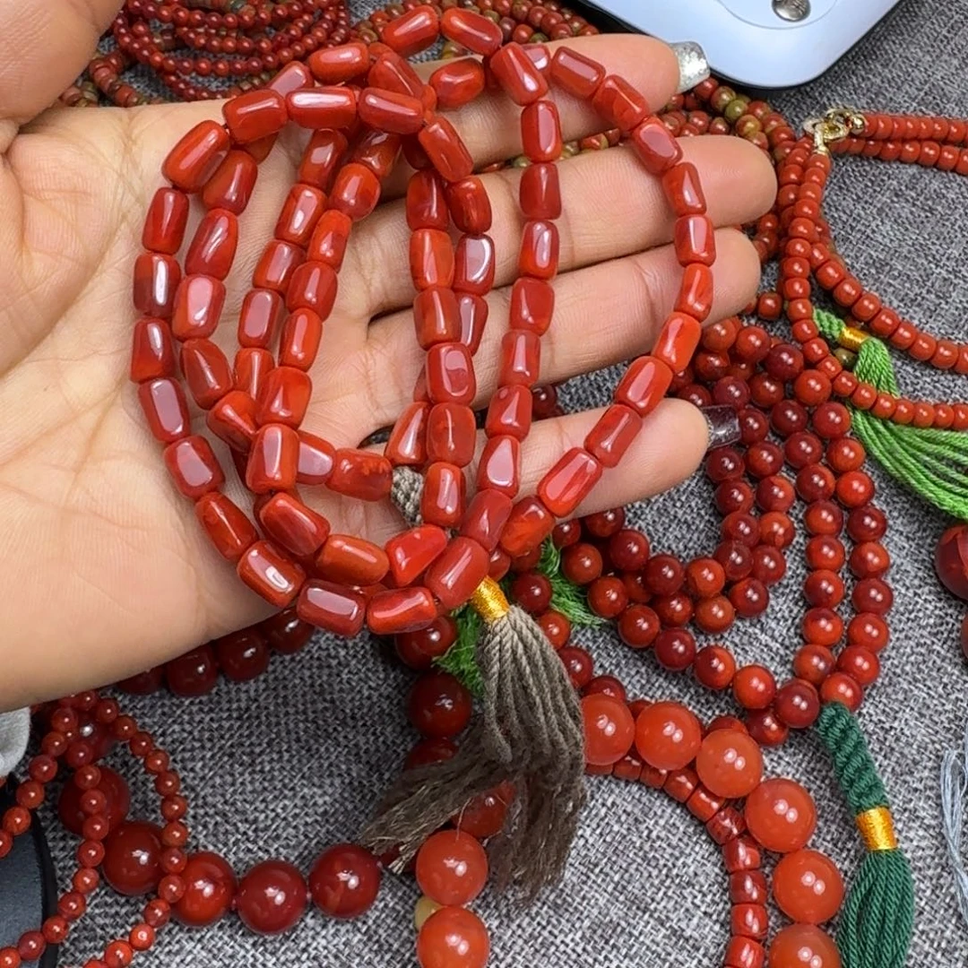 南红玛瑙未镶嵌手链