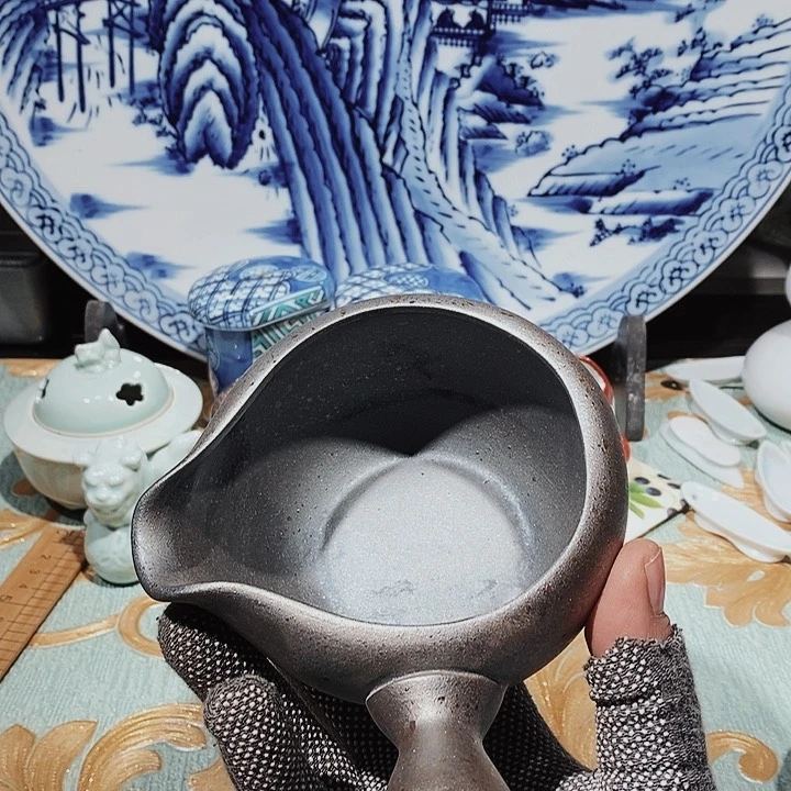 瓷片新年快乐万事如意