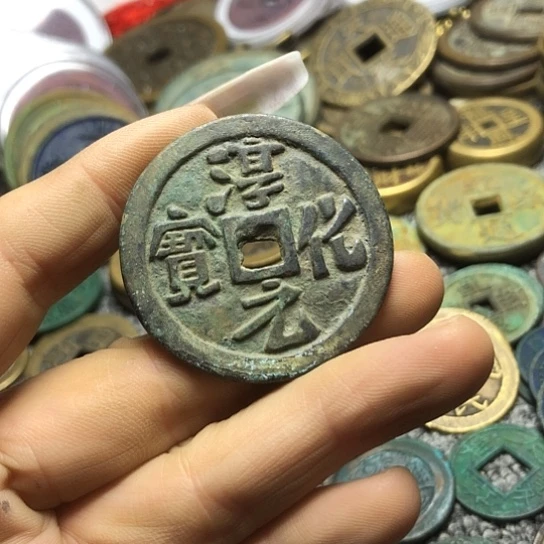 文***q铜现代仿制工艺品