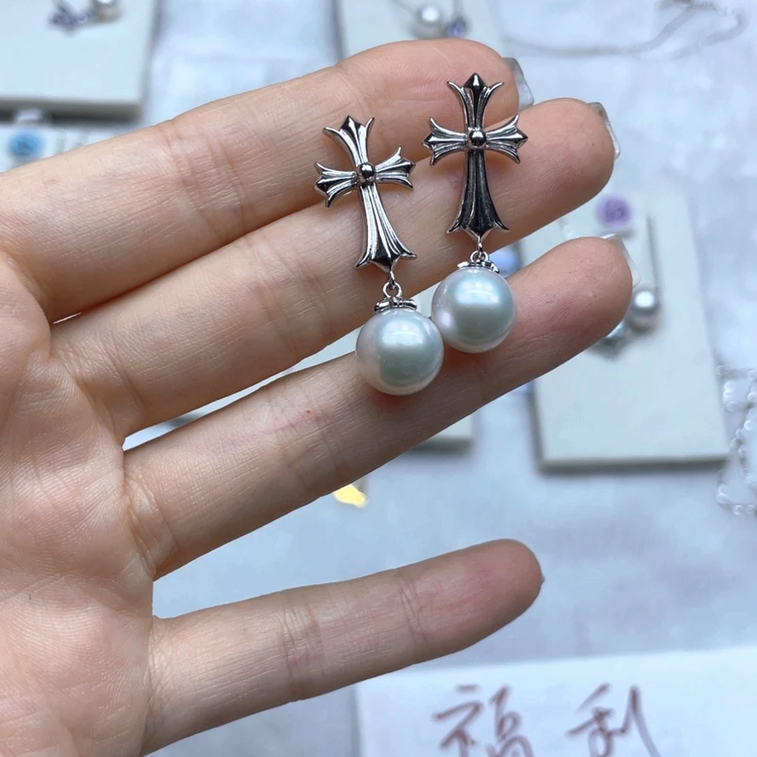 银S925镶嵌淡水珍珠耳饰