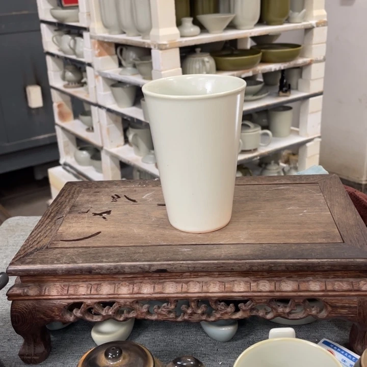 摆件月白釉新款可乐杯