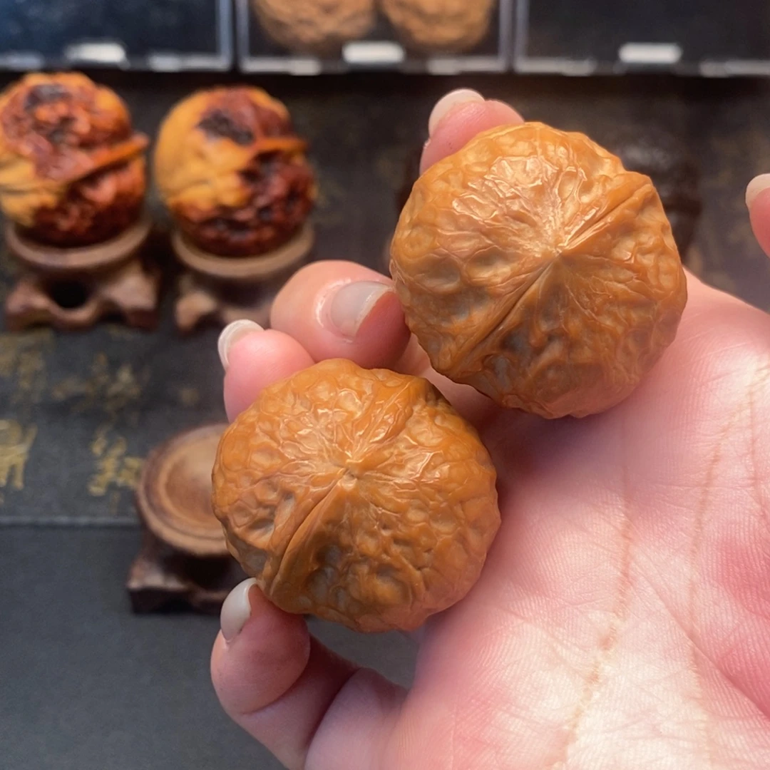 文玩核桃吊坠弹珠