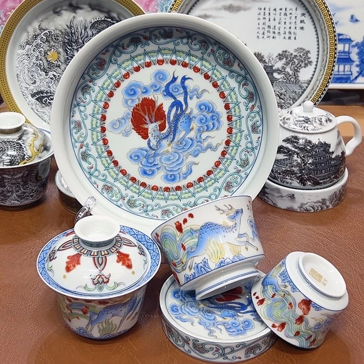 摆件陶景德镇陶瓷研究所工作多年