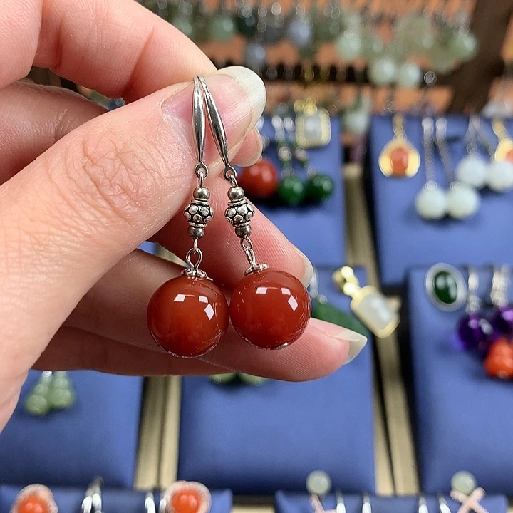 玛瑙/玉髓耳环银S925镶嵌12左右牛血红