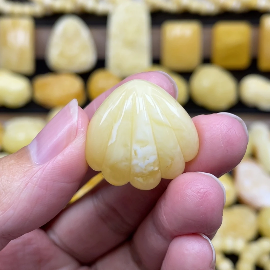 琥珀未镶嵌裸石琥珀蜜蜡