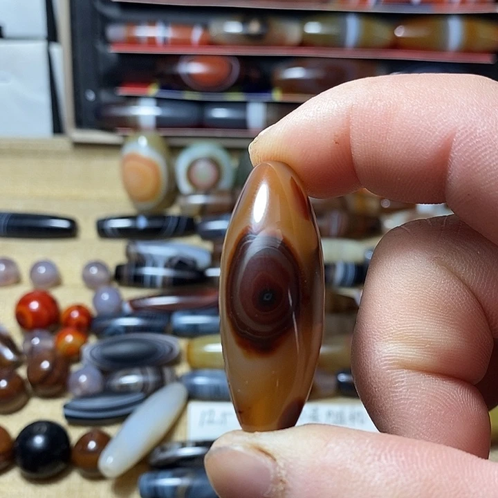 玛瑙/玉髓合金颈饰