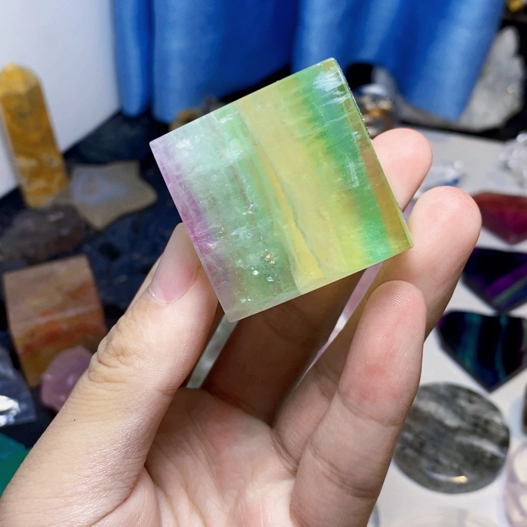 未镶嵌天然绿萤石魔方摆件萤石