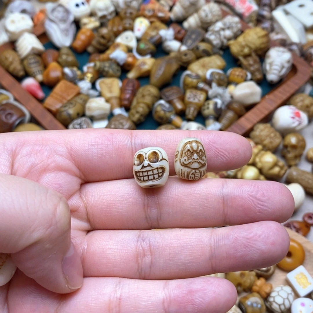 Y***i其他驼骨配饰配件