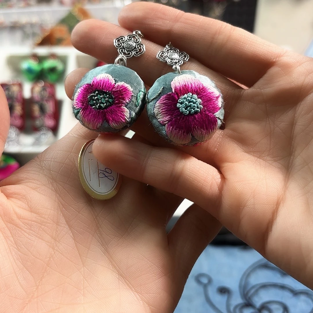 织绣g**o手工刺绣工艺