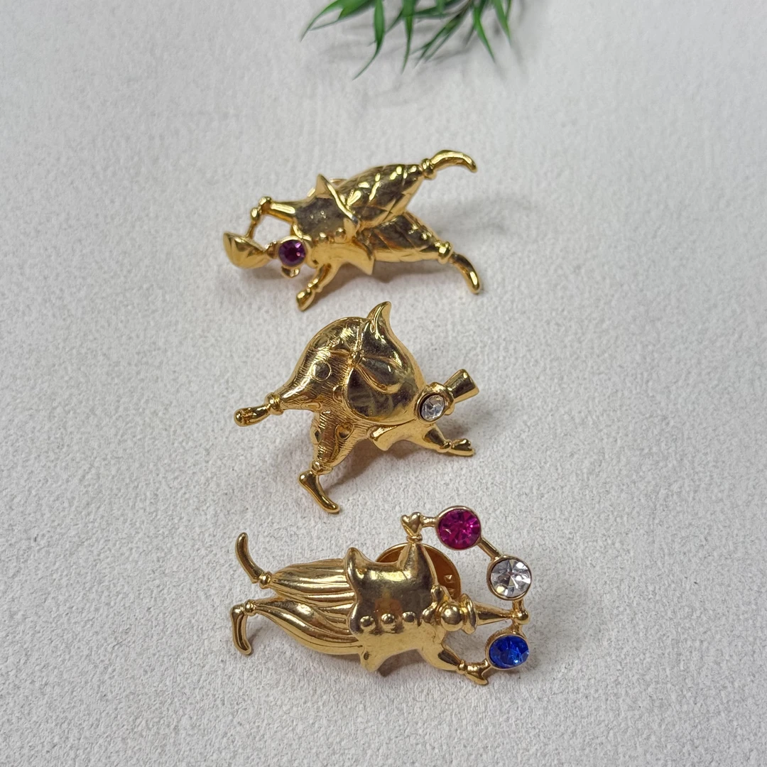 铜合金合成锆石胸针 【六六中古】孤品复古三只小丑胸针te1747