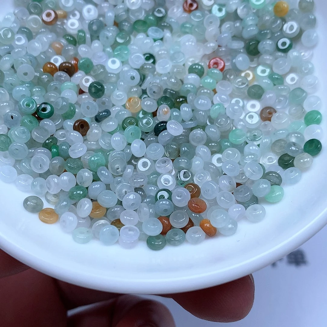 翡翠散珠翡翠翡翠卡2 X3。100颗50元