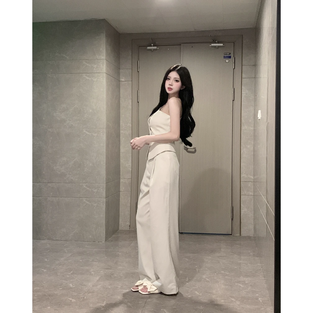 2025夏季新款时尚设计感斜肩无袖西装马甲上衣高级感阔腿休闲裤女