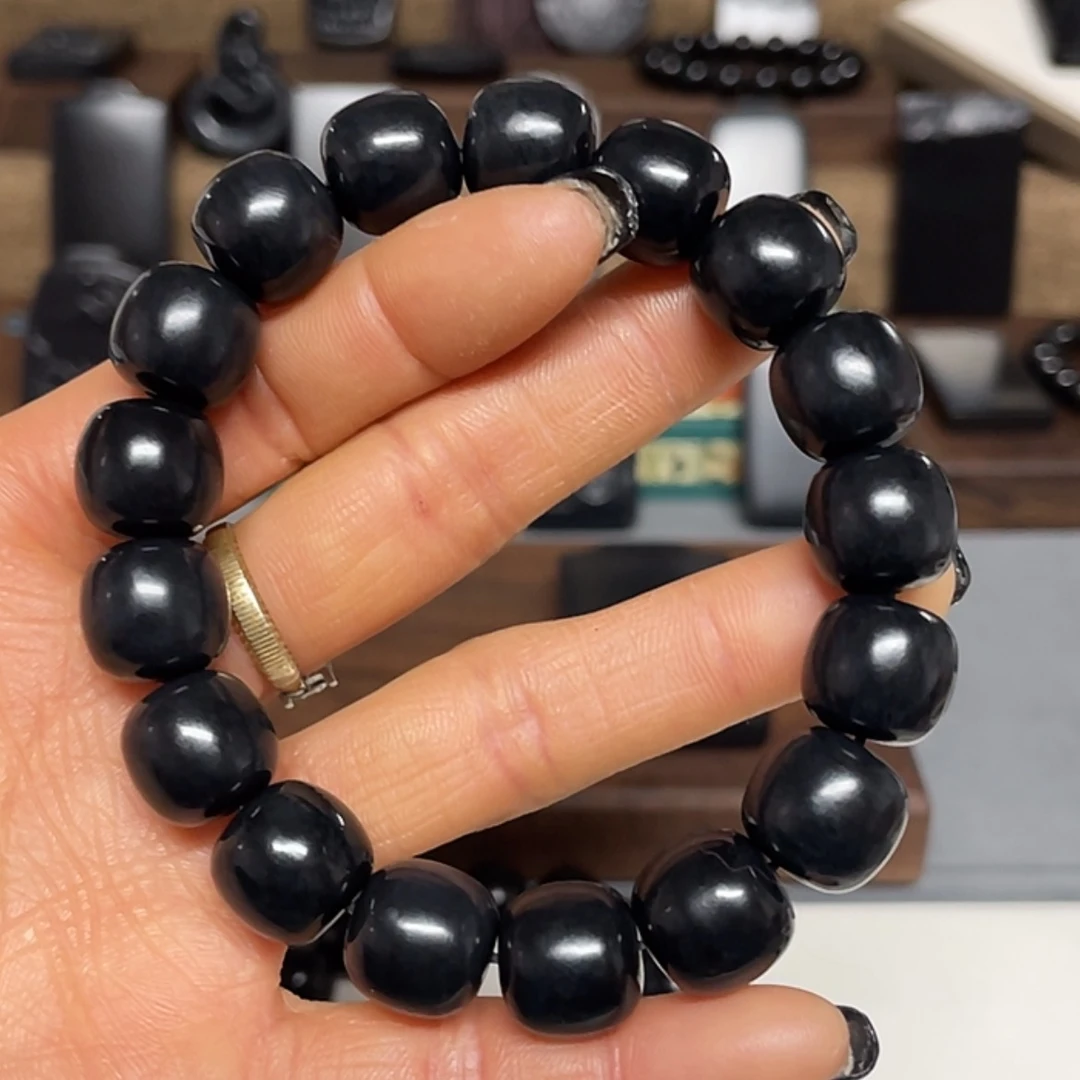 【闪购商品】和田玉（墨玉）手串未镶嵌羊脂级卡13老型