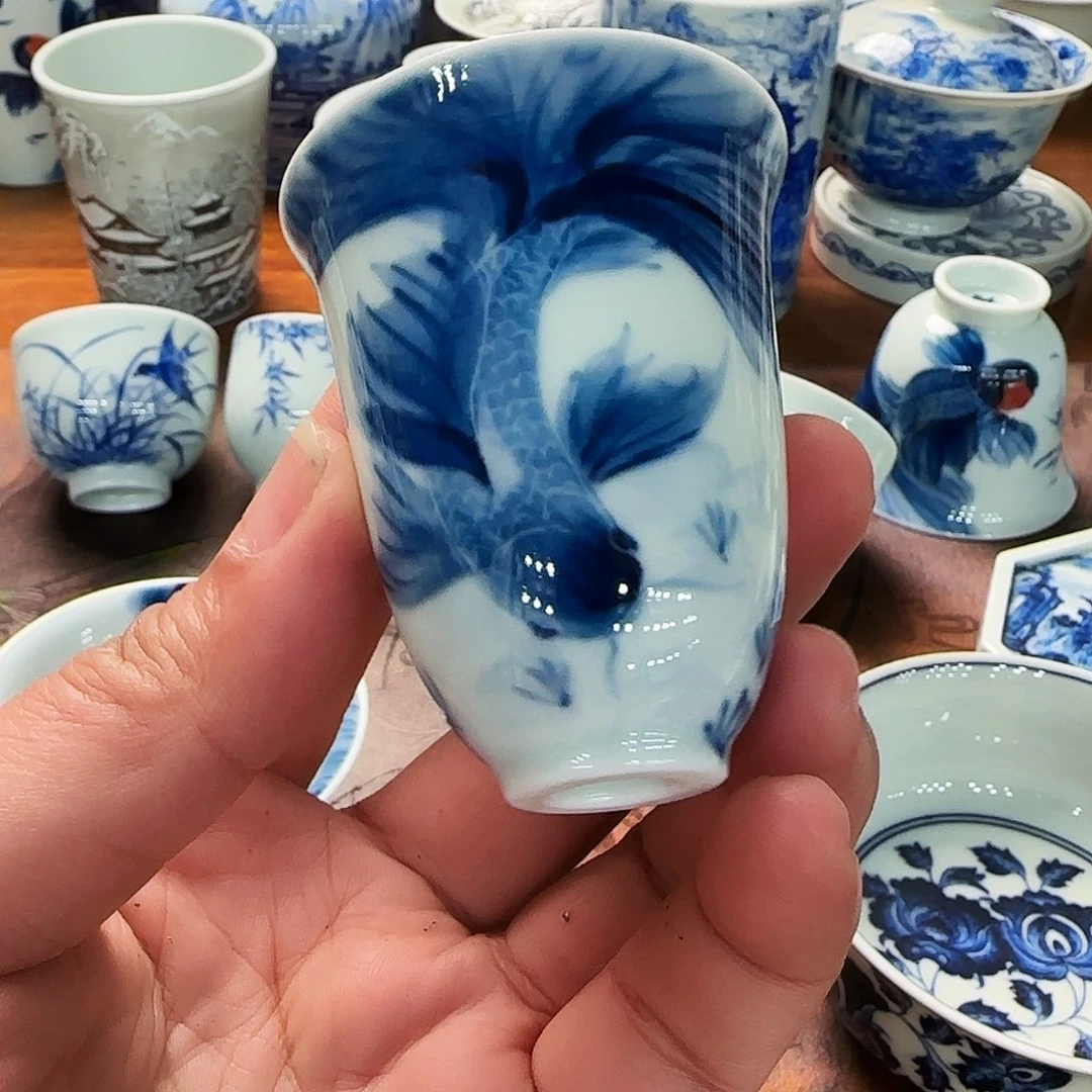 张玲玲手绘微瑕斗鱼