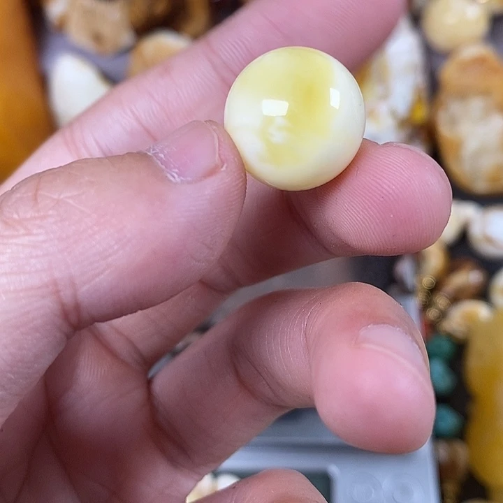 琥珀未镶嵌裸石我