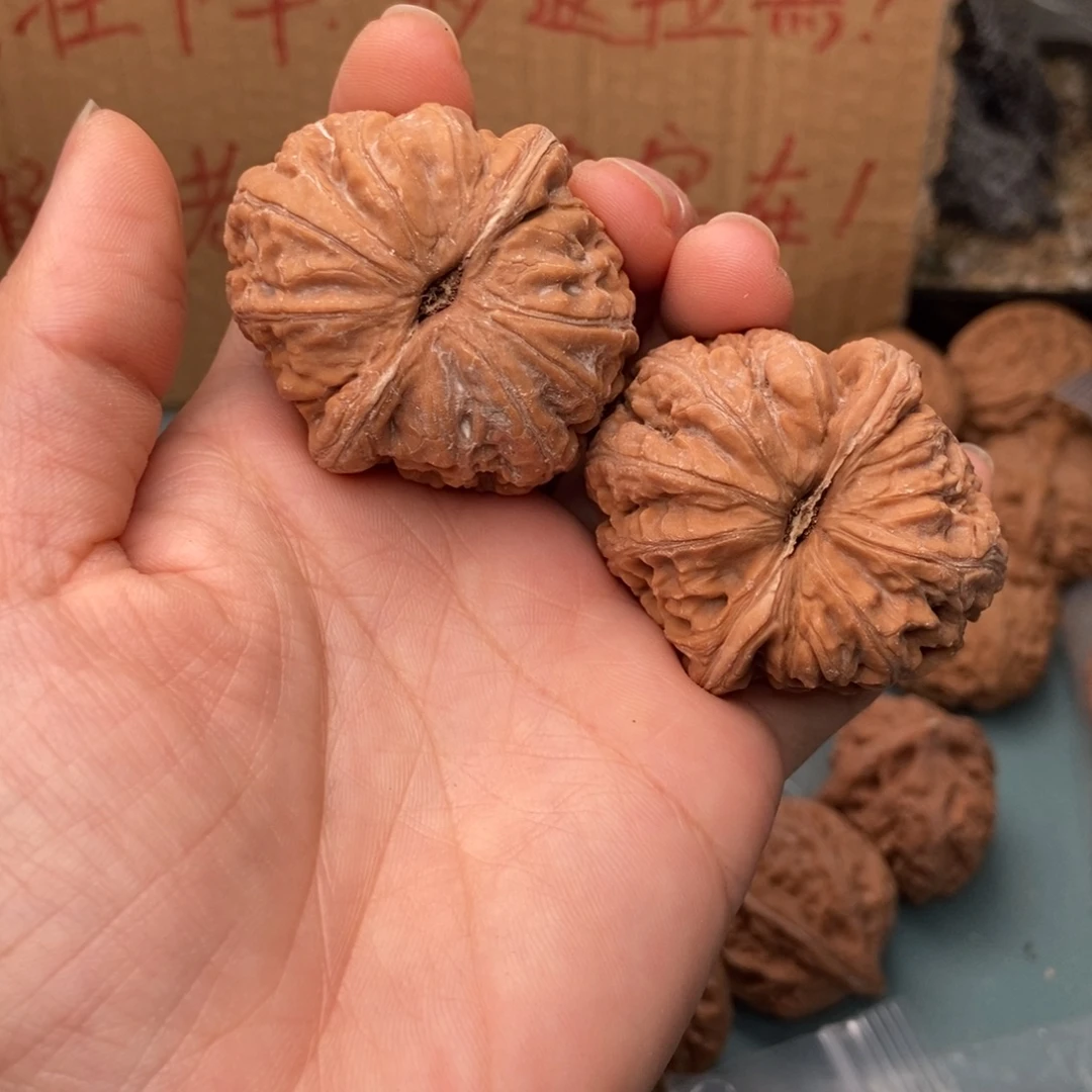 迷***林把件文玩核桃元宝64