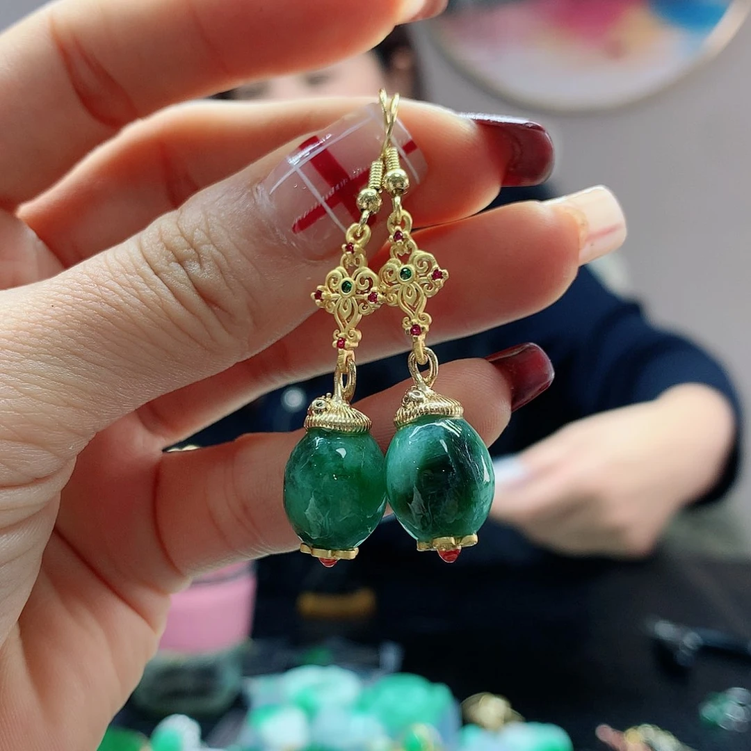 【闪购商品】翡翠耳饰未镶嵌，