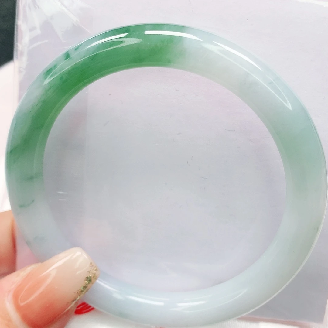 未镶嵌手镯翡翠30