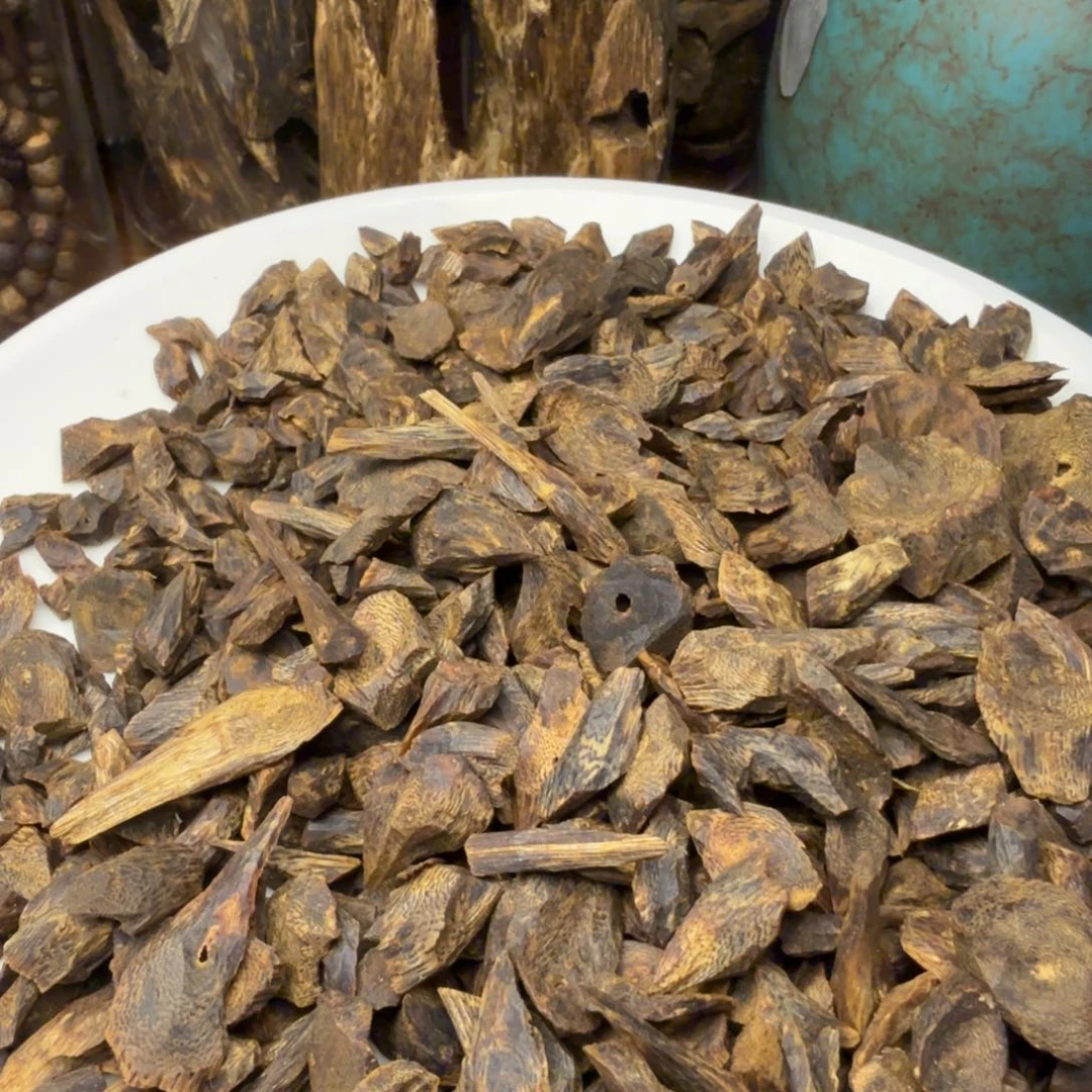 沉香沉香碎屑沉水红骨凹身树丁料20g