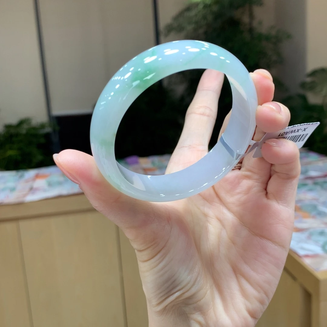 未镶嵌手镯翡翠不退不换