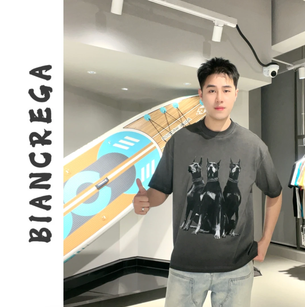 【啵啵 Lau】BIANCREGA 巴家“霸气杜宾犬”T恤 157