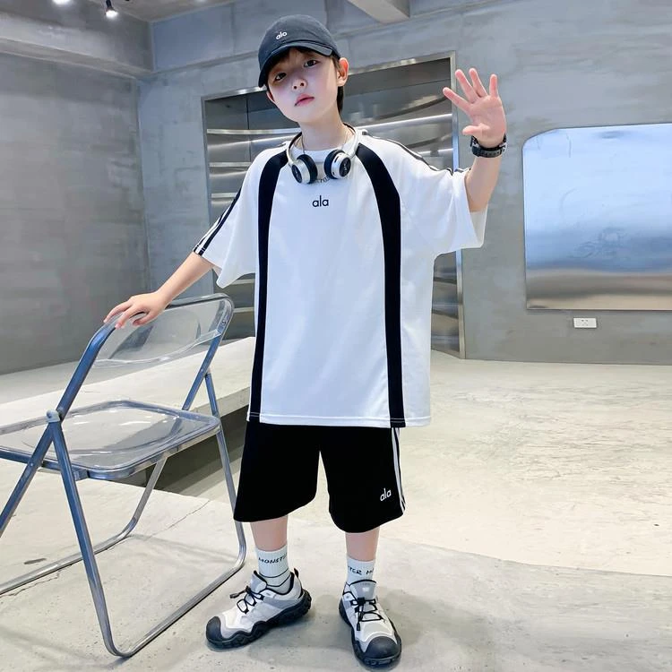 2025新款男童夏装套装中大童洋气时髦短袖T恤短裤儿童夏款潮