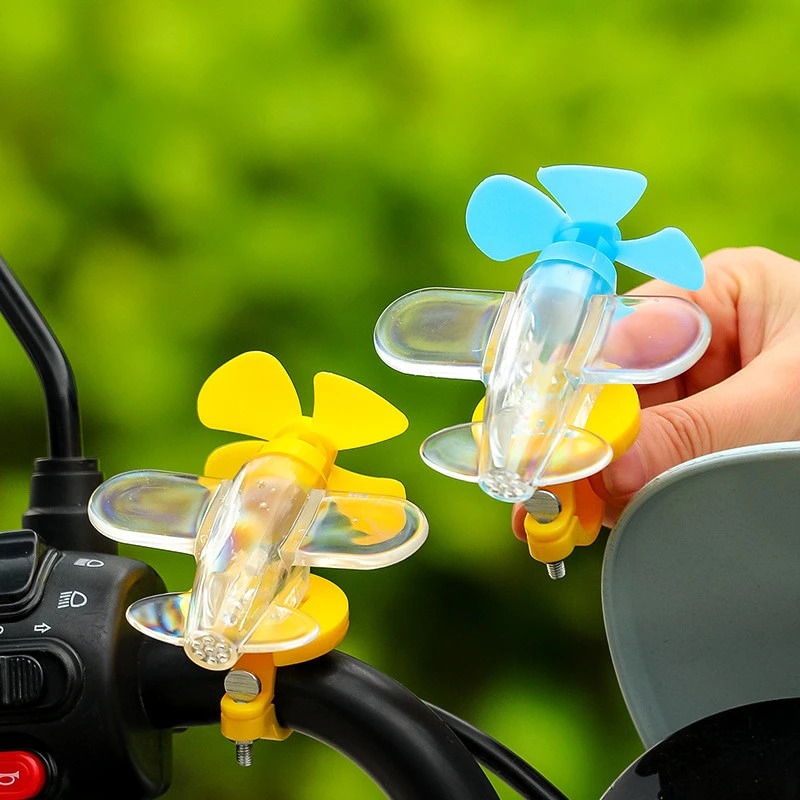 电动车自行车创意小飞机LED氛围灯装饰发光彩灯新款车载摆件