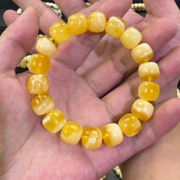 未镶嵌琥珀珠宝奇石