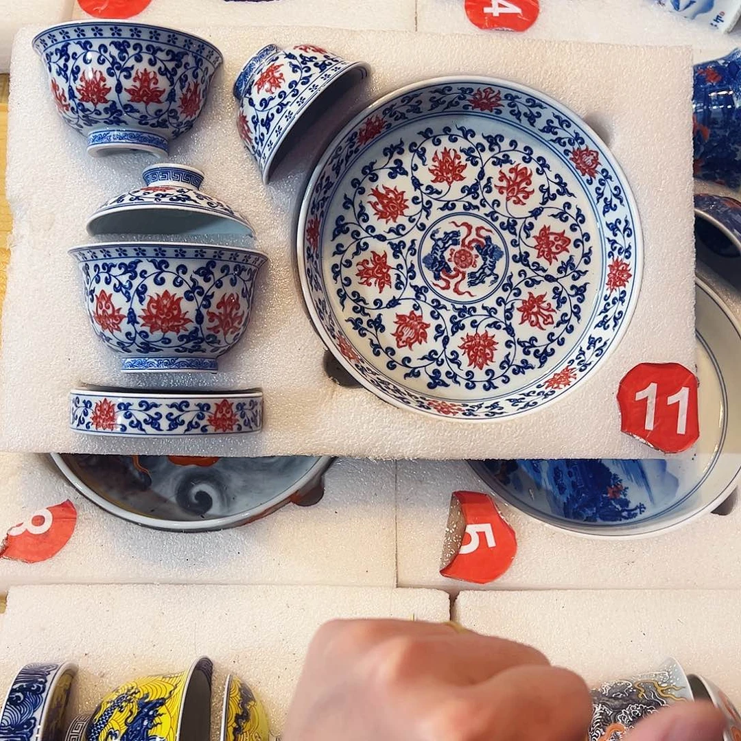 枫****釉里红缠枝莲五件套7282882