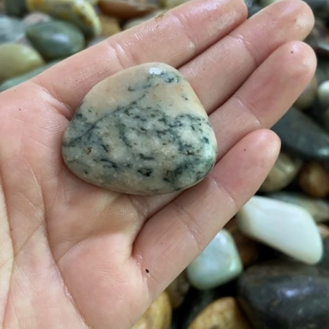未镶嵌和田玉（糖玉）挂件24