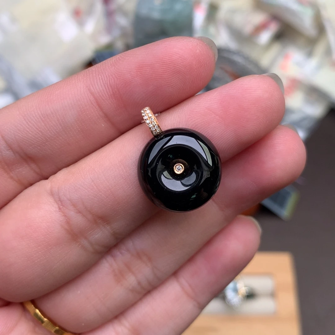 【闪购商品】翡翠挂件18K金镶嵌一