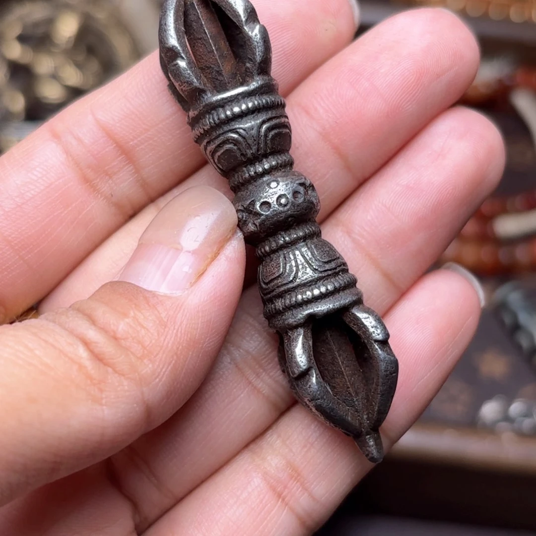 铜星月菩提吊坠项链