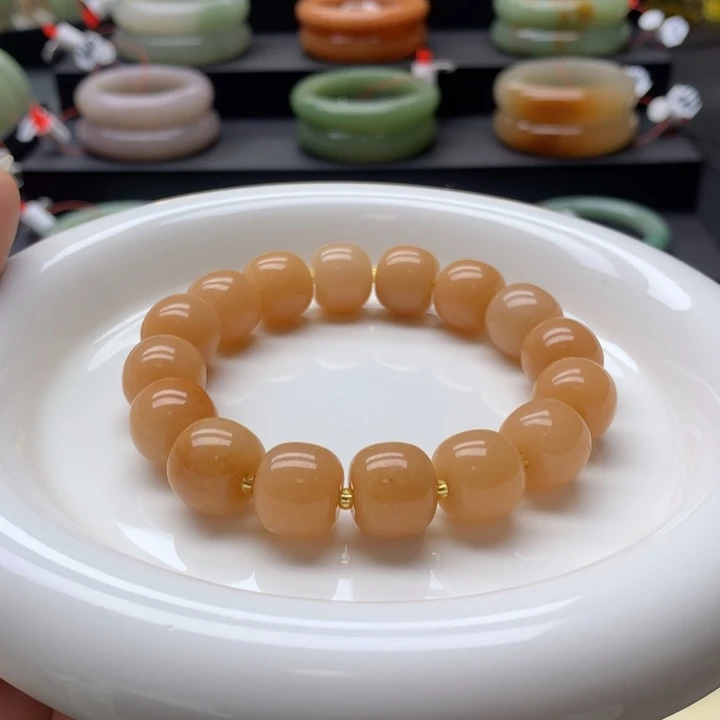 未镶嵌手镯石英岩玉