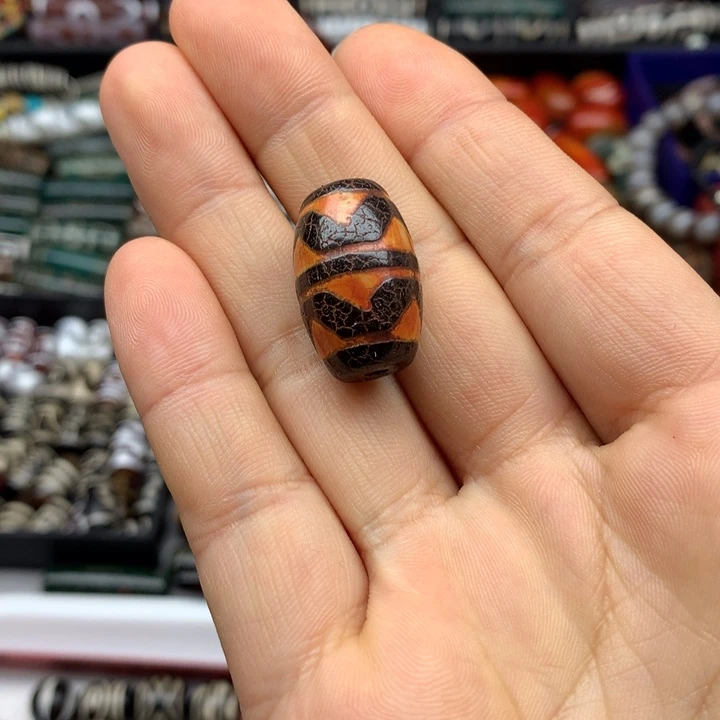 玛瑙/玉髓未镶嵌吊坠(赠链)