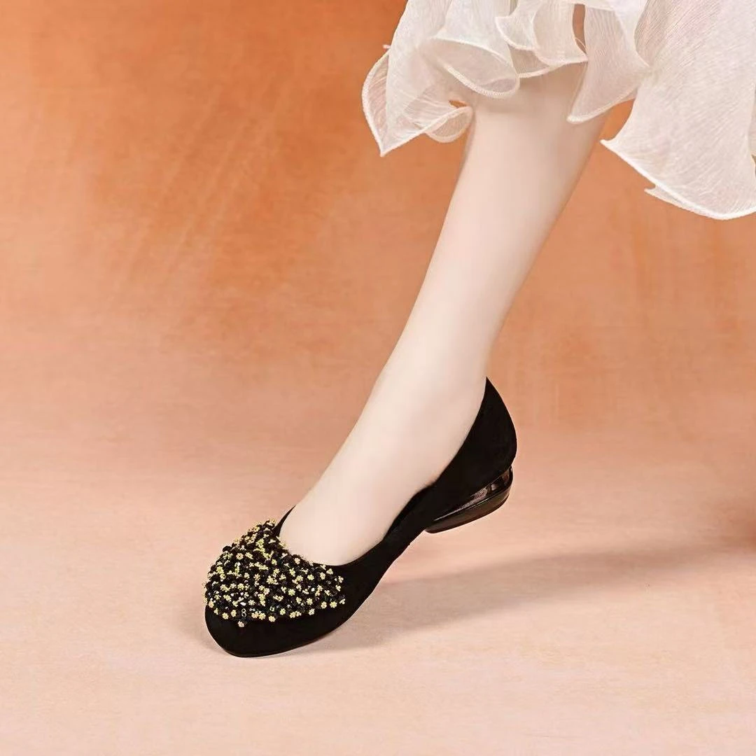 法式小香风圆头中跟大码女鞋女春季2025新款气质浅口水钻粗跟单鞋