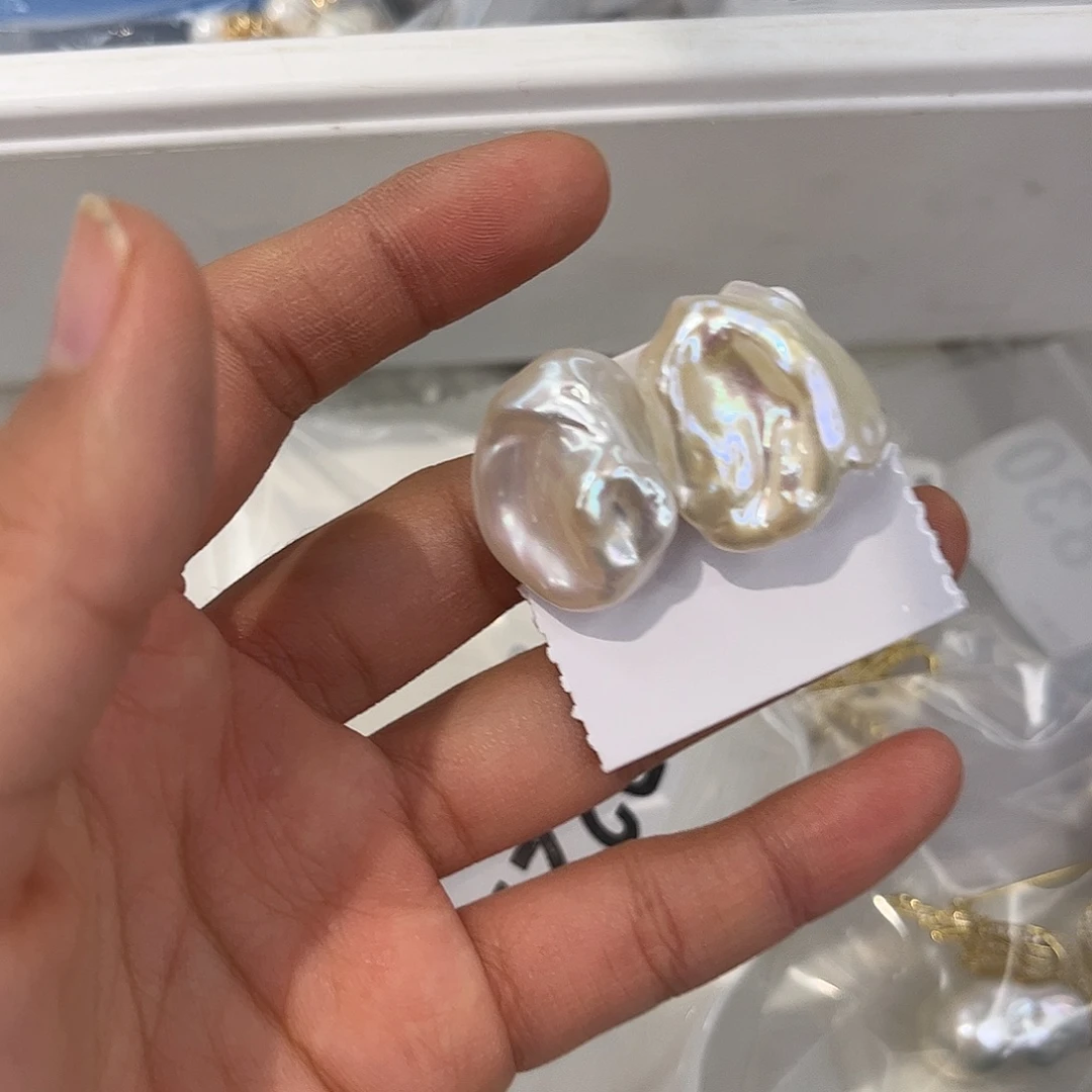 银S925镶嵌耳饰淡水珍珠