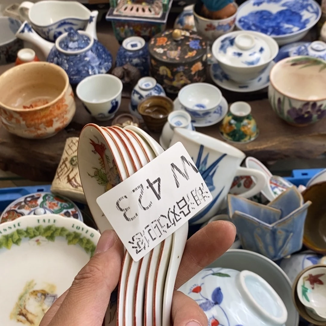 瓷器的一个人的时候我也是小*