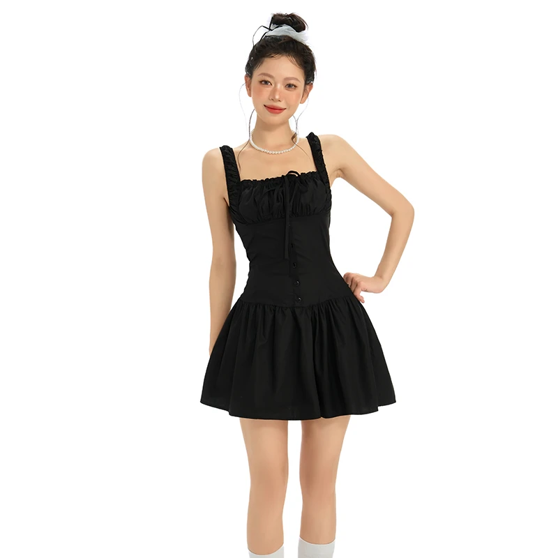 纯欲气质法式褶皱吊带连衣裙女2025夏季新款百搭掐腰显瘦a字短裙