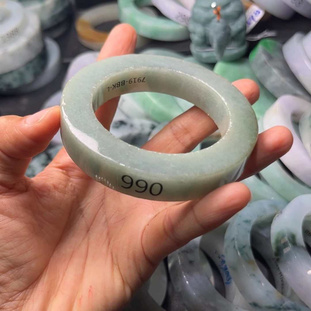 定制翡翠翡翠手镯未镶嵌