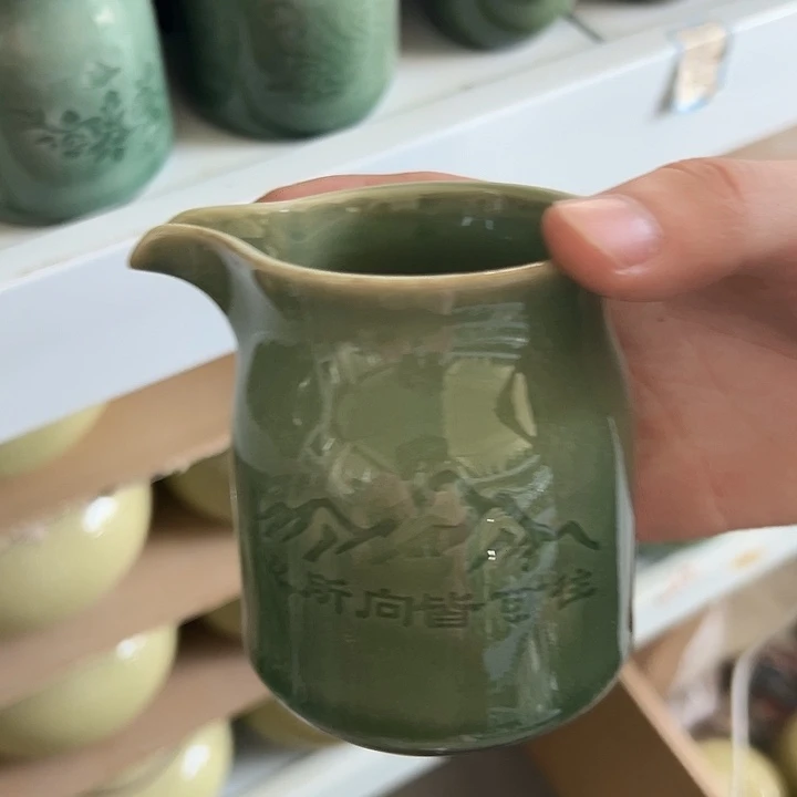 龙泉云间青瓷小米茶器