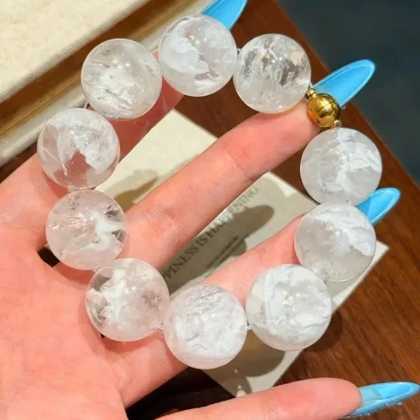 拍8件【雪国列车】天然雪花幽灵泡泡珠夯中夯透体雪景珠 多样性发货