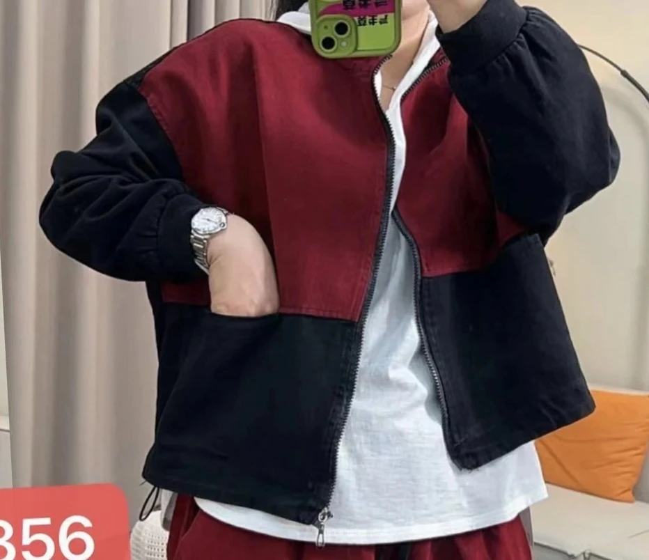 秋季时尚牛仔拼色外套