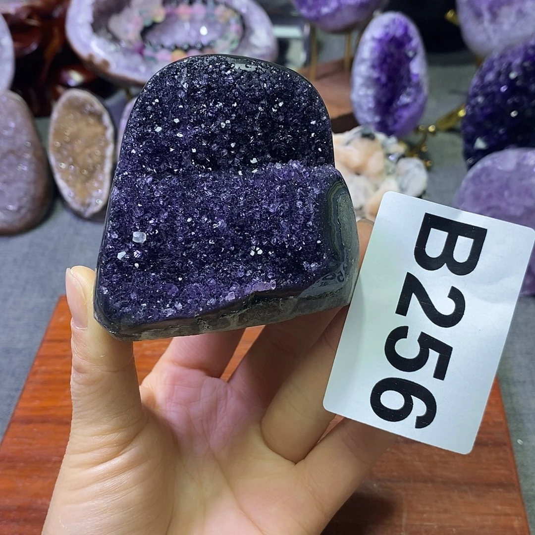 珠宝半成品未镶嵌紫晶