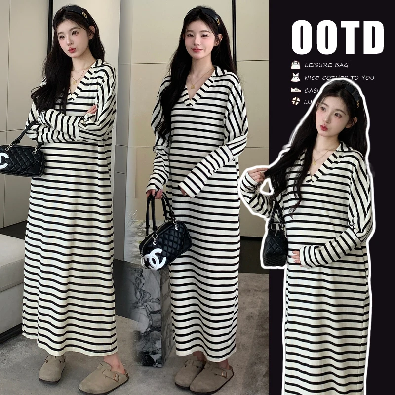 早秋季慵懒风孕妇装女外出舒适时髦条纹中长款时尚V领连衣裙秋装