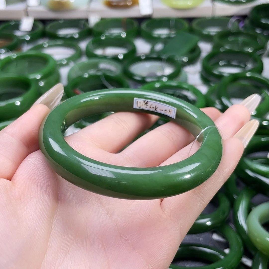 和田玉（碧玉）手镯未镶嵌